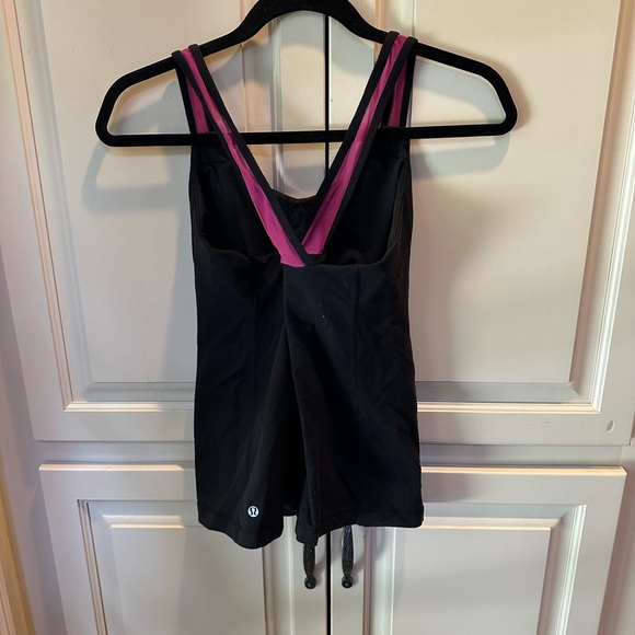 Lululemon Black and Pink Tank Size 6 - Picture 2 of 3